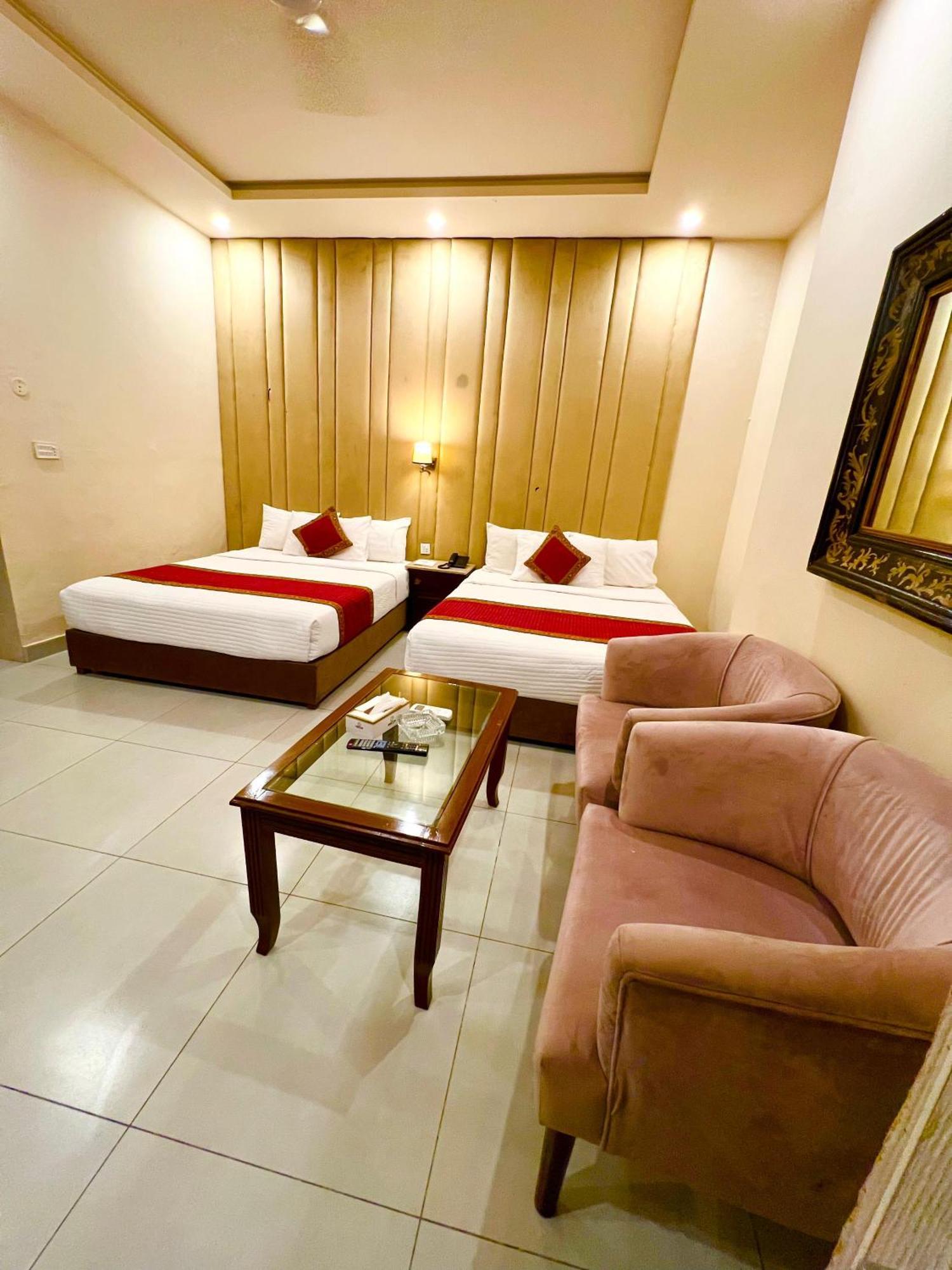 Shelton Guest House Islamabad Exterior foto